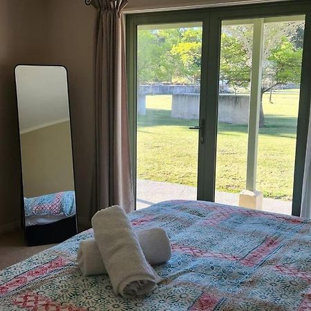 Pinegrove Cottages - Unit1 Twizel Dış mekan fotoğraf